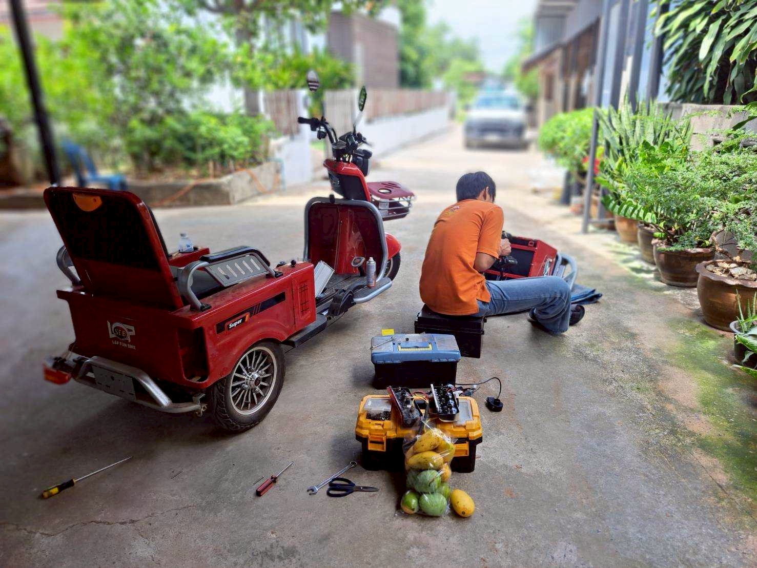 ซ่อมหน้าร้าน